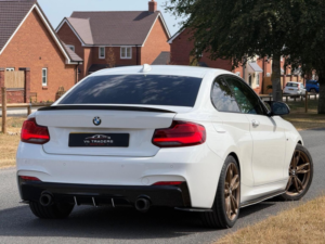 2017 BMW 2 Series 3.0 M240i Auto Euro 6 (s/s) 2dr in White — image 3