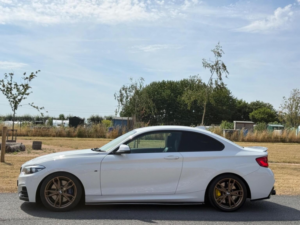 2017 BMW 2 Series 3.0 M240i Auto Euro 6 (s/s) 2dr in White — image 5