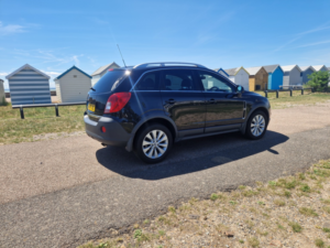 2014 Vauxhall Antara 2.2 Cdti Exclusiv in Black — image 4