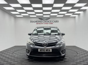 2016 Toyota Verso 1.6 D-4d Icon in Grey — image 2