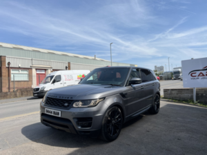 2017 Land Rover Range Rover Sport 3.0 Sd V6 Hse in Grey — image 3