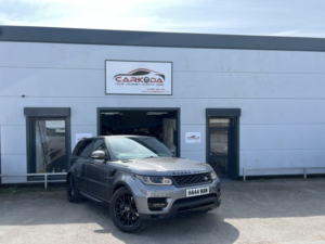 2017 Land Rover Range Rover Sport 3.0 Sd V6 Hse in Grey — image 6