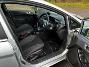 2016 Ford Fiesta 1.25 Zetec Hatchback 5dr Petrol Manual Euro 6 (82 Ps) in Silver — image 3
