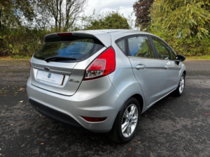 2016 Ford Fiesta 1.25 Zetec Hatchback 5dr Petrol Manual Euro 6 (82 Ps) in Silver — image 4