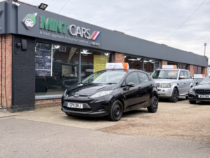 2011 Ford Fiesta 1.3 Edge in Black — image 2