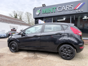 2011 Ford Fiesta 1.3 Edge in Black — image 5