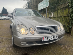 2006 Mercedes-Benz E Class 3.0 E320 Cdi Elegance in Silver — image 2