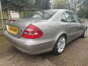 2006 Mercedes-Benz E Class 3.0 E320 Cdi Elegance in Silver — image 5