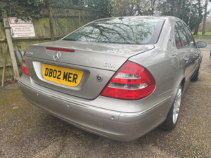 2006 Mercedes-Benz E Class 3.0 E320 Cdi Elegance in Silver — image 6
