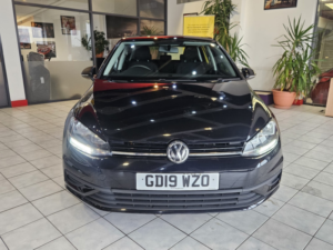 2019 Volkswagen Golf 1.0 Tsi S in Black — image 2
