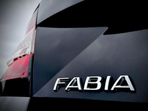 2020 Skoda Fabia 1.0 Tsi Se L Euro 6 (s/s) 5dr in Black — image 4
