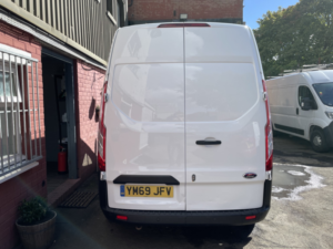 2020 Ford Transit Custom 2.0 300 Ecoblue Leader in White — image 6