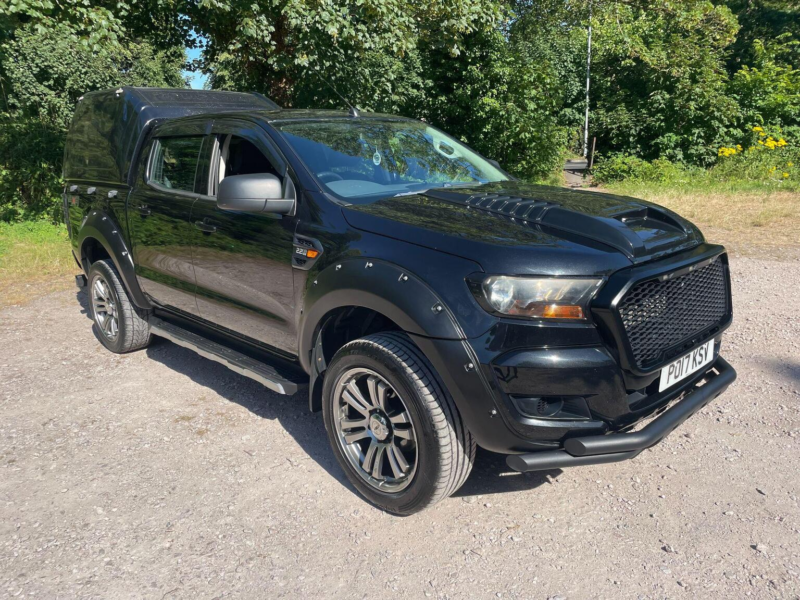 2017 Ford Ranger 2.2 Tdci Xl Super Cab Pickup 4WD Euro 5 4dr in Black — image 1