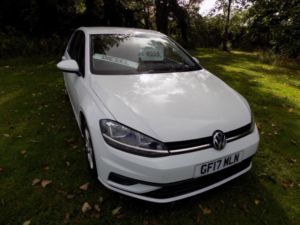 2017 Volkswagen Golf 1.6 Tdi Bluemotion Tech S Euro 6 (s/s) 5dr in White — image 2