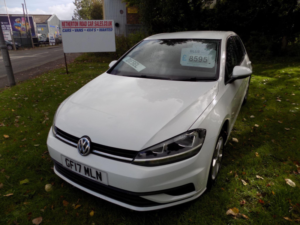 2017 Volkswagen Golf 1.6 Tdi Bluemotion Tech S Euro 6 (s/s) 5dr in White — image 4