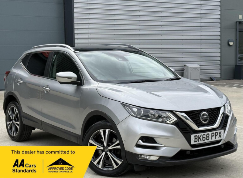 2019 Nissan Qashqai 1.3 Dig-T N-Connecta Dct Auto Euro 6 (s/s) 5dr in Silver — image 1