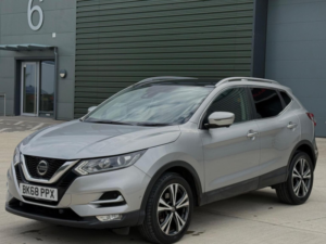 2019 Nissan Qashqai 1.3 Dig-T N-Connecta Dct Auto Euro 6 (s/s) 5dr in Silver — image 4