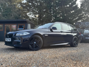 2012 BMW 5 Series 2.0 520d M Sport Touring Auto Euro 5 (s/s) 5dr in Black — image 4