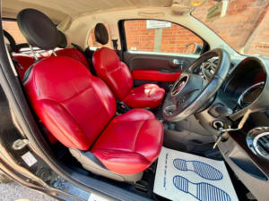 2010 Fiat 500c 1.4 Lounge Euro 5 2dr in Black — image 3