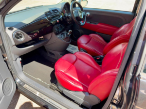 2010 Fiat 500c 1.4 Lounge Euro 5 2dr in Black — image 5