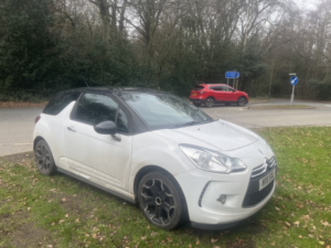 2011 Citroen Ds3 1.6 Vti Dstyle Plus in White — image 2