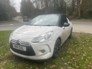 2011 Citroen Ds3 1.6 Vti Dstyle Plus in White — image 4