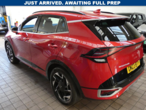 2023 Kia Sportage 1.6 T-Gdi Mhev Gt-Line SUV 5dr Petrol Hybrid Dct Euro 6 (s/s) (148 Bhp) in Red — image 3