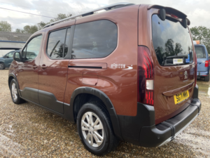 2021 Peugeot Rifter Wheelchair Accessible Vehicle 1.5 Bluehdi Allure Wav in Bronze — image 5