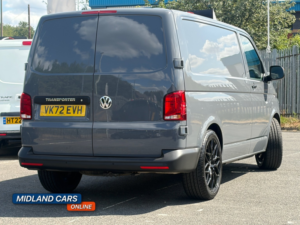 2022 Volkswagen Transporter 2.0 Tdi T28 Startline in Grey — image 5