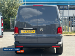 2022 Volkswagen Transporter 2.0 Tdi T28 Startline in Grey — image 6