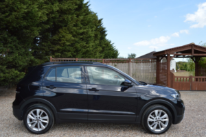 2021 Volkswagen T-Cross 1.0 Tsi Se in Black — image 4