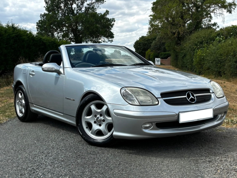 2003 Mercedes-Benz Slk 2.3 Slk230 Kompressor in Silver — image 1