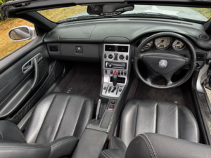 2003 Mercedes-Benz Slk 2.3 Slk230 Kompressor in Silver — image 2