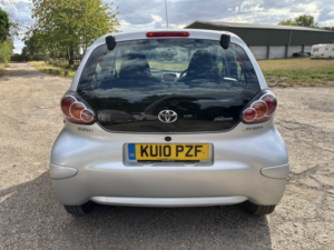 2010 Toyota Aygo 1.0 Vvt-I Platinum in Silver — image 4