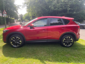 2015 Mazda Cx-5 2.2 Skyactiv-D Sport Nav in Red — image 4