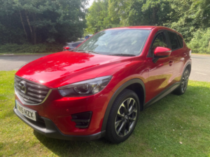 2015 Mazda Cx-5 2.2 Skyactiv-D Sport Nav in Red — image 5
