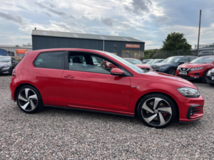 2019 Volkswagen Golf 2.0 Tsi Gti Performance in Red — image 6