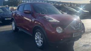 2017 Nissan Juke 1.5 Dci N-Connecta in Red — image 6
