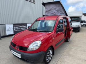 2008 Renault Across Freedom Renault Kangoo Micro Camper Van Urban Campers in Red — image 5