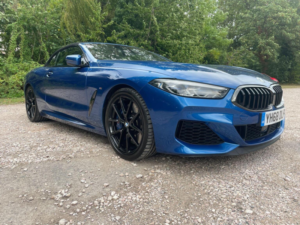 2019 BMW 8 Series 4.4 M850i V8 Steptronic Xdrive Euro 6 (s/s) 2dr in Blue — image 3