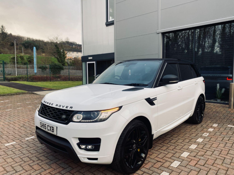 2015 Land Rover Range Rover Sport 3.0 Sd V6 Hse Dynamic in White — image 1