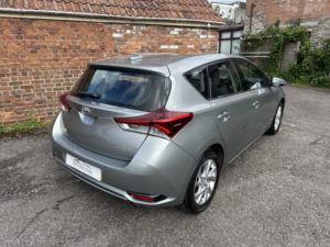 2016 Toyota Auris 1.2 Vvt-I Icon in Grey — image 4