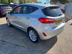 2018 Ford Fiesta 1.0t Ecoboost Titanium Hatchback 5dr Petrol Manual Euro 6 (s/s) (125 Ps) in Silver — image 5