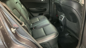 2017 Kia Sportage 1.7 Crdi 3 Euro 6 (s/s) 5dr in Silver — image 6