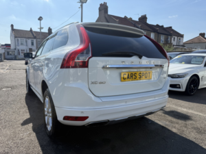 2015 Volvo Xc60 2.0 T5 Se Nav Fresh Import Verified Mile Finance Avb in White — image 4