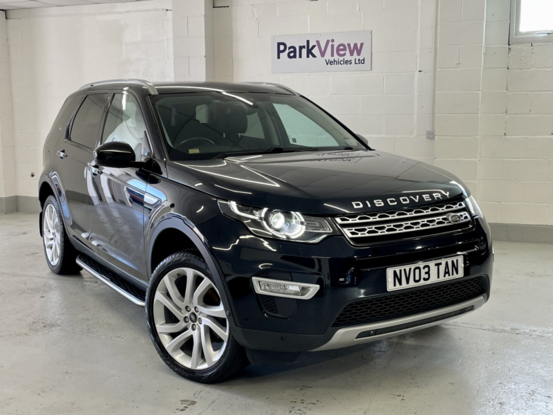 2016 Land Rover Discovery Sport 2.0 Td4 Hse Luxury in Black — image 1