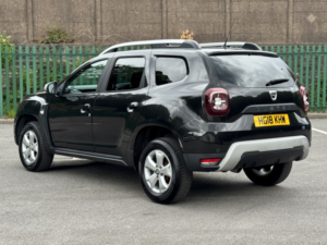 2018 Dacia Duster 1.6 Comfort Sce 115 4x2 My18 in Black — image 2
