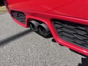2018 MINI Hatch 2.0 John Cooper Works 3-Door Hatch in Red — image 5