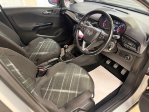 2015 Vauxhall Corsa 1.4i Ecoflex Sri Hatchback 5dr Petrol Manual Euro 6 (90 Ps) in Silver — image 5