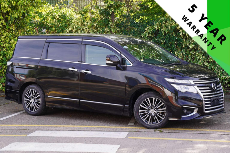 2015 Nissan Elgrand 2.5 Highway Star S *facelfit* 5dr 8 Seats in Black — image 1